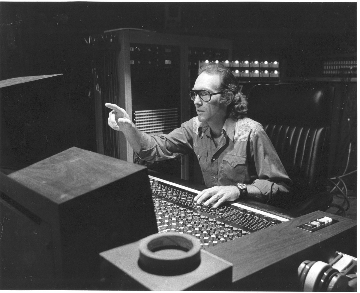 Bones Howe: Elvis Presley, Tom Waits, The 5th Dimension, The Mamas and the  Papas and more... | Tape Op Magazine | Longform candid interviews with  music producers and audio engineers covering mixing,
